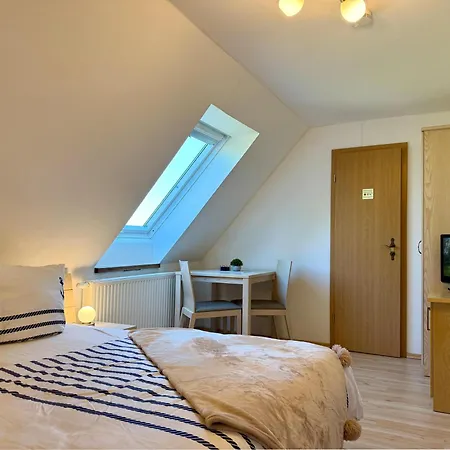 Gaestezimmer 3 - Pension Vorm Darss * Hirschburg